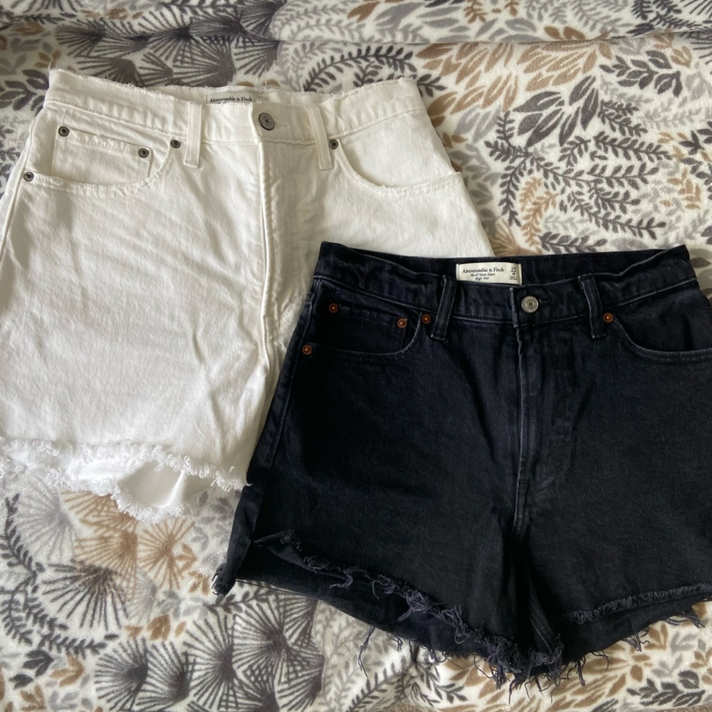 BUNDLE 2 Curve Love 4” Mom Shorts